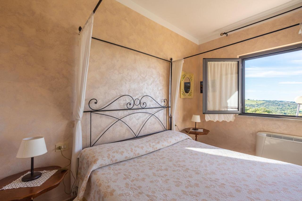 Agriturismo La Meria Semproniano Екстер'єр фото