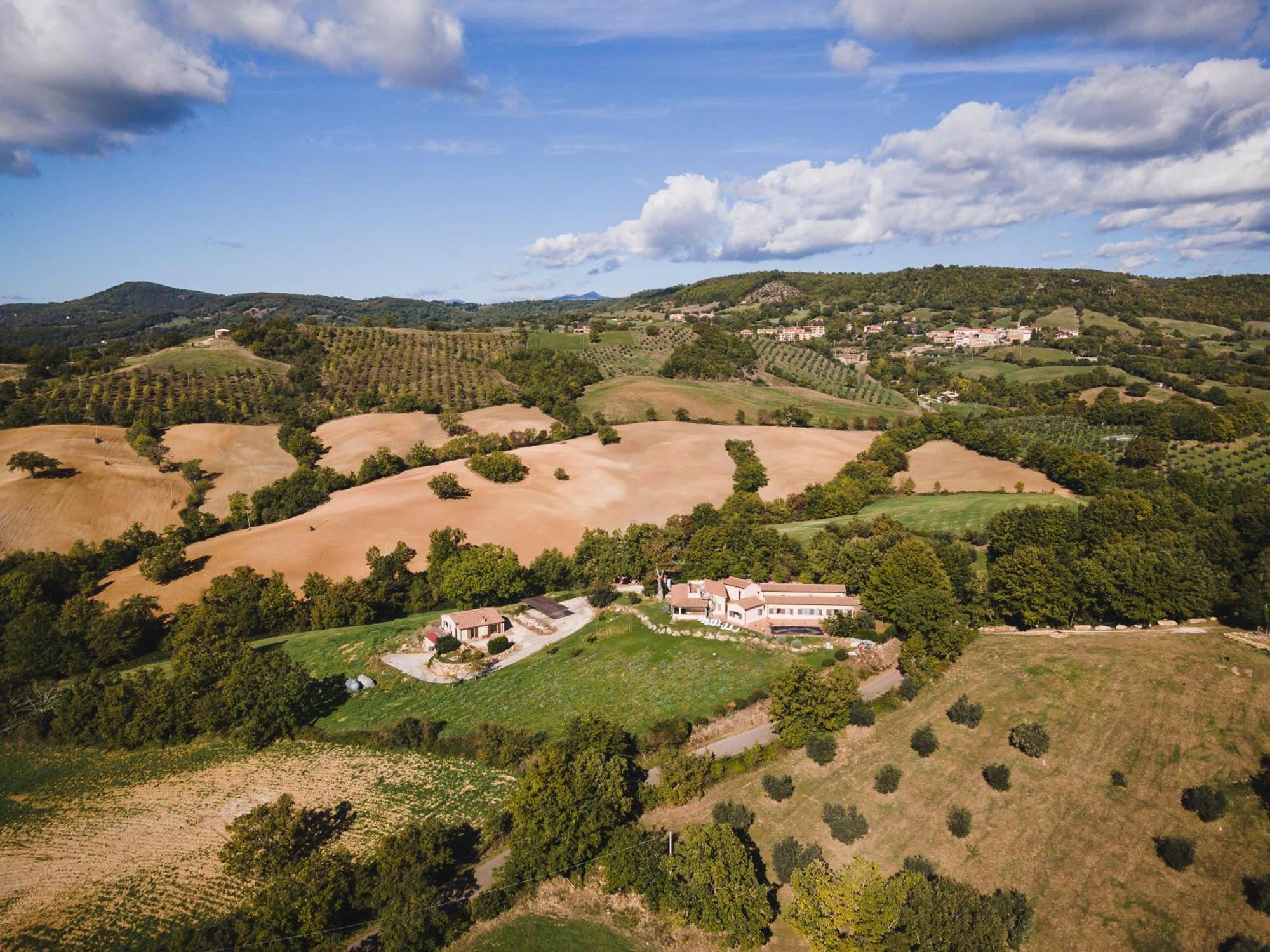 Agriturismo La Meria Semproniano Екстер'єр фото