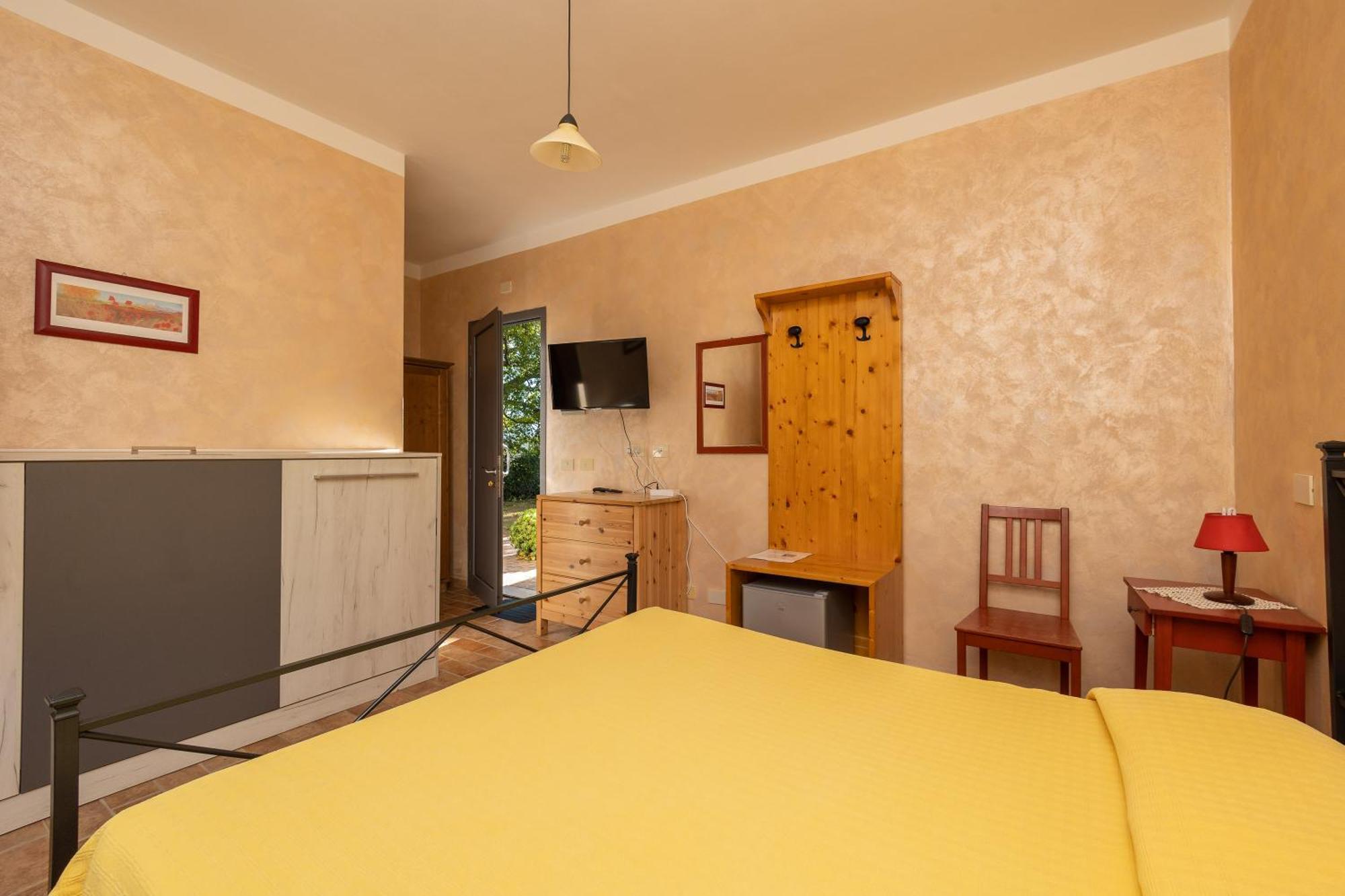 Agriturismo La Meria Semproniano Екстер'єр фото